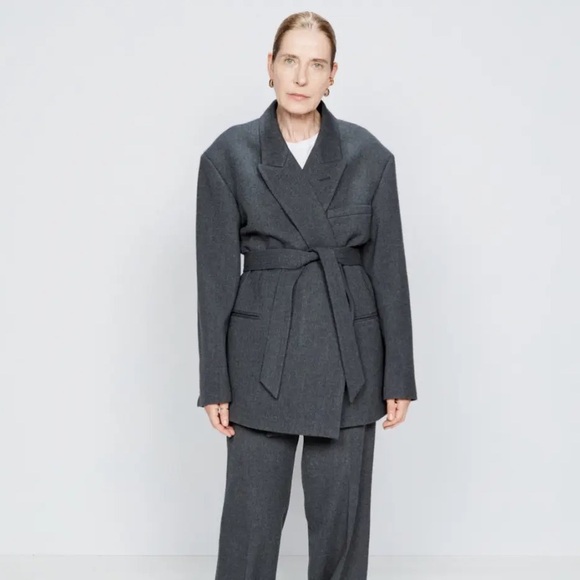 Raey exaggerated shoulder wool blend tux blazer - Picture 2 of 10